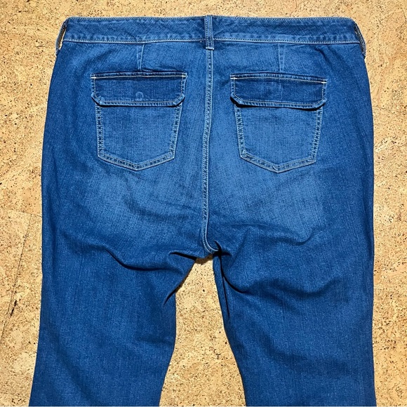 Torrid Slim Boot Vintage Stretch Mid-Rise Snap Pocket Jeans Sz 16T - Picture 10 of 14